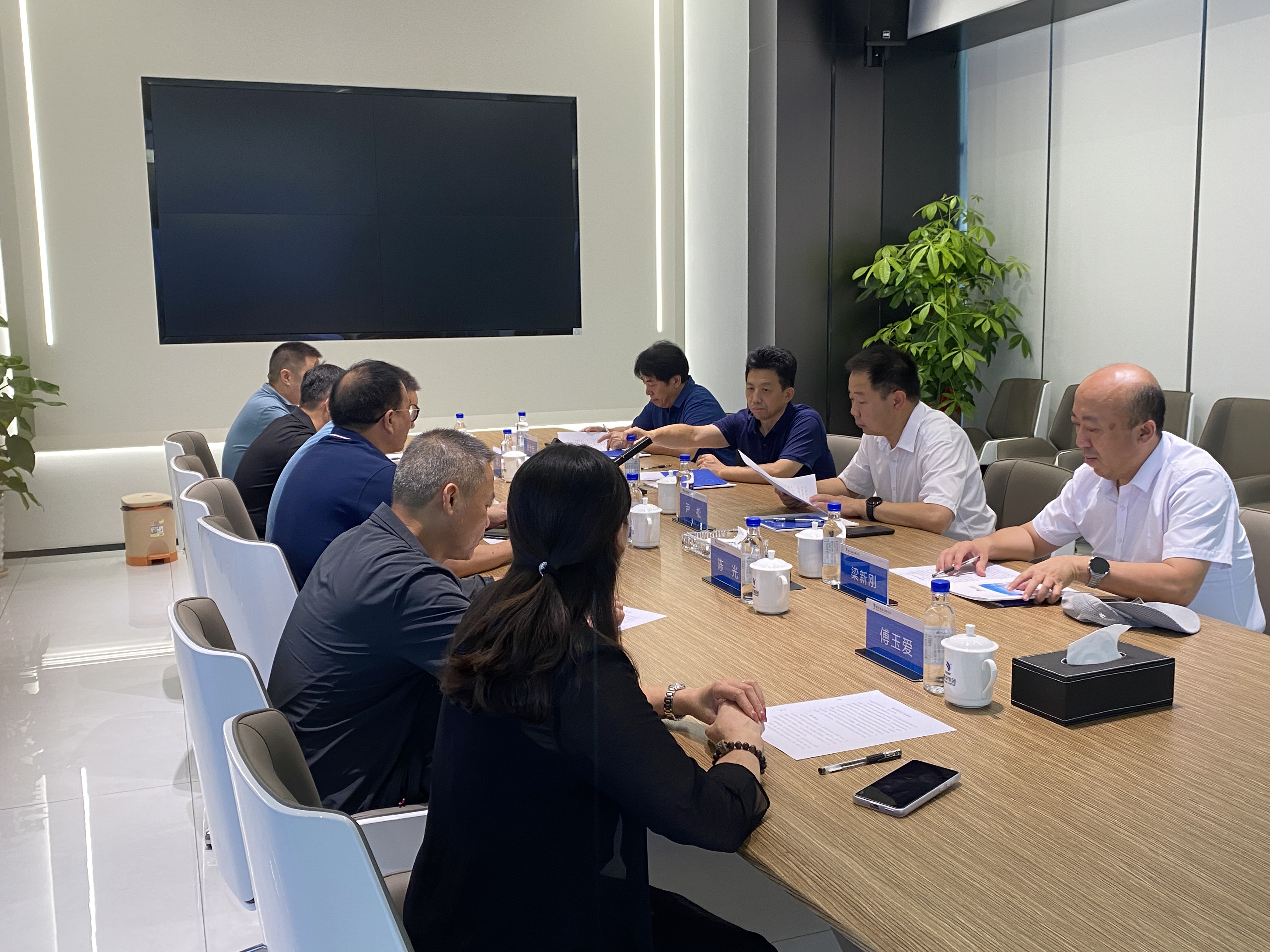 �½�(�й���)���޹�˾����