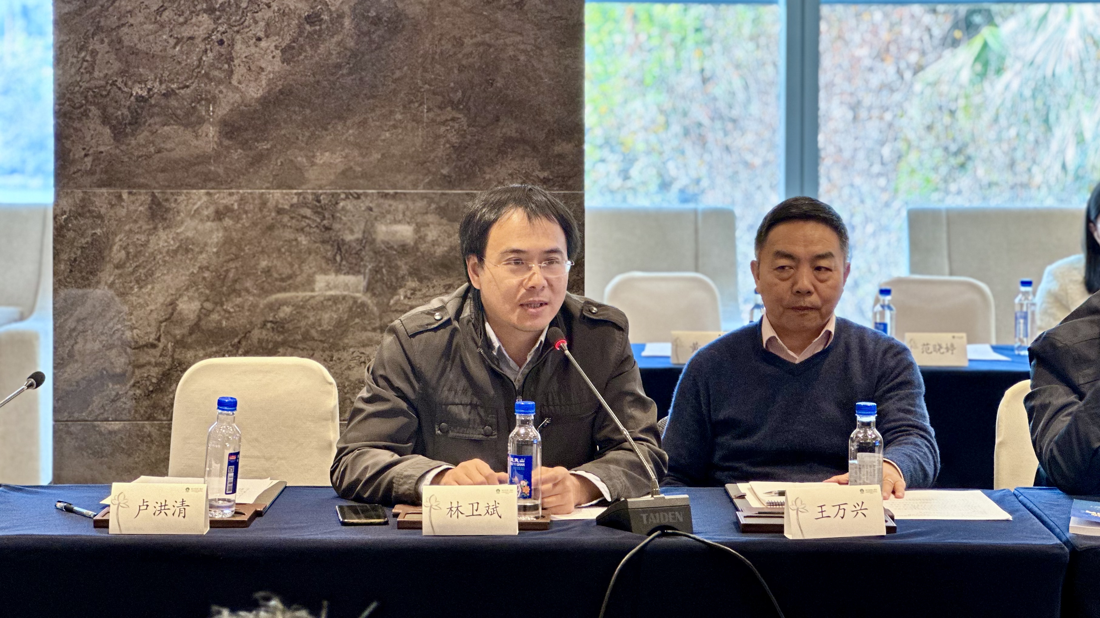 �½�(�й���)���޹�˾����