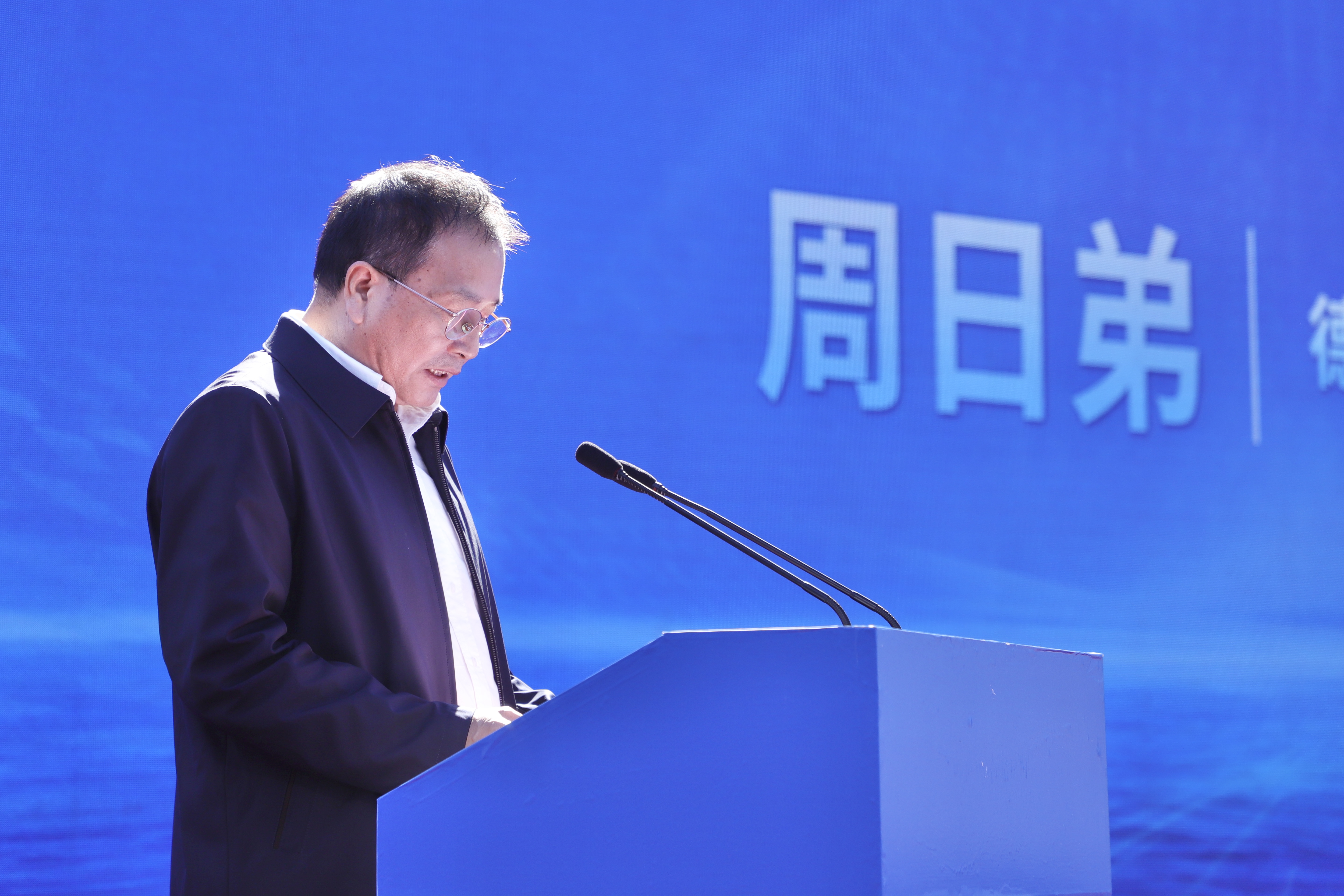 �½�(�й���)���޹�˾����