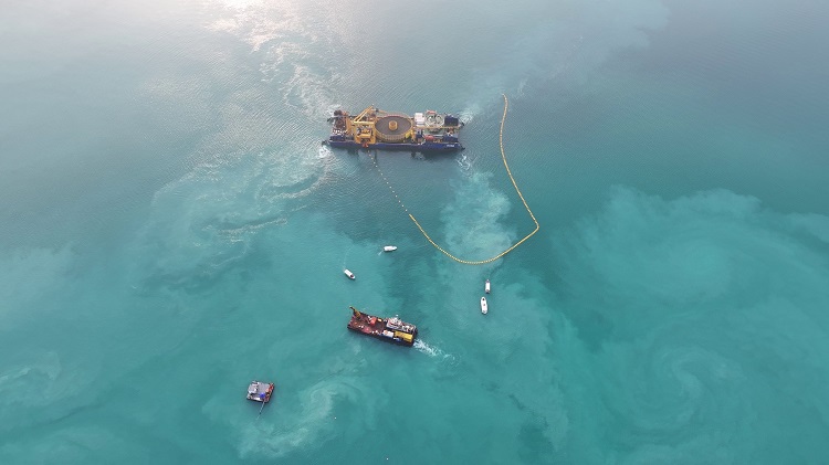 �½�(�й���)���޹�˾����